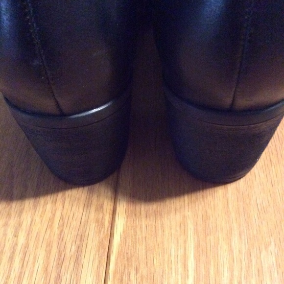 Easy Spirit Brillian Heeled Black Ankle Booties - Picture 3 of 8